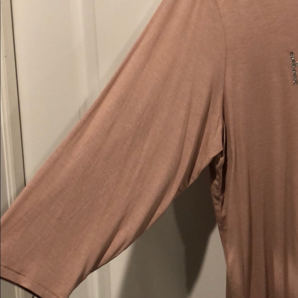 Shirt - Picture 2 of 4